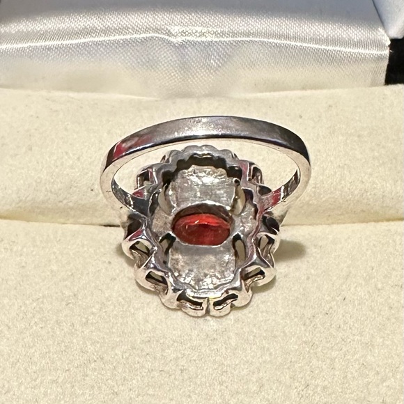 Antique style Marcasite and Garnet 925 FAS sterling silver ring size 7 - Picture 3 of 6